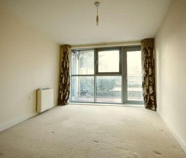 Kelvin Gate, Bracknell, RG12 - Photo 2