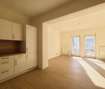 Geräumige Wohnung direkt am Europaplatz mit 1 Schlafzimmer und neue... - Foto 2