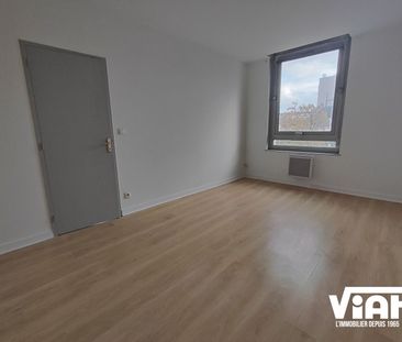 T3 REFAIT A NEUF PLACE JOURDAN - Photo 3