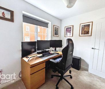 4 bedroom detached house to rent - Photo 5