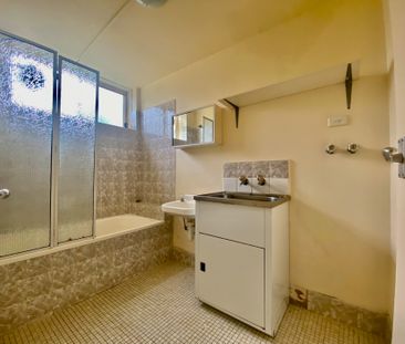2/157 St Leonards Road, Ascot Vale - Photo 3