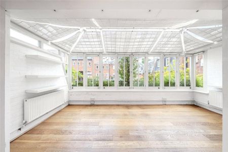 5 bedroom semi-detached house to rent - Photo 2