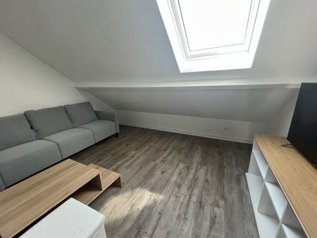 Location Appartement 2 pièces 84m² DIJON 21000 - Photo 2