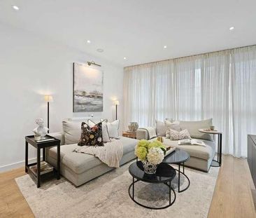 Harrison Walk, London, SE10 - Photo 2