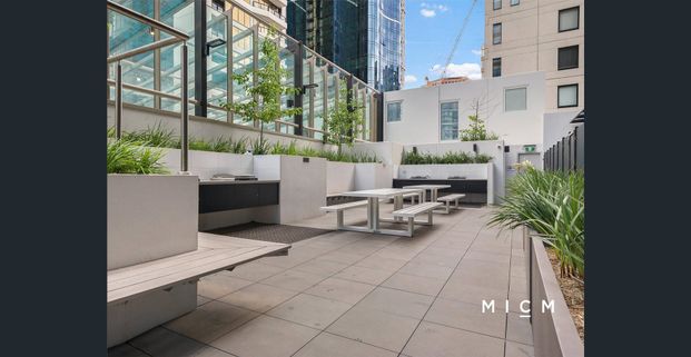 Modern Fully Furnished One Bedroom in Southbank Place! - Photo 1