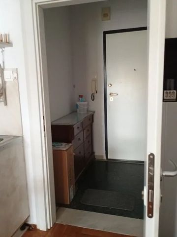 Studio/Γκαρσονιέρα για ενοικίαση Αγία Σοφία (Κέντρο Θεσσαλονίκης) - Photo 4