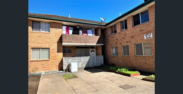 Comfortable 2-Bedroom Apartment in a Convenient Auburn Location!! - Photo 1