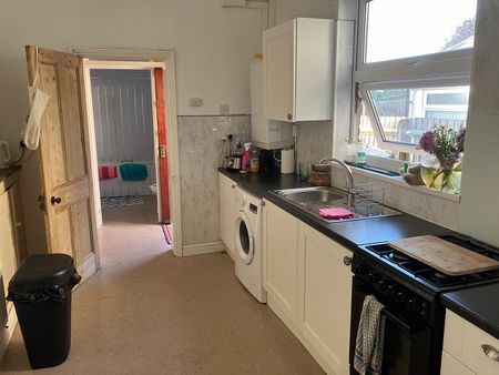 1 Bed Flat, Earlsdon, CV5 - Photo 4