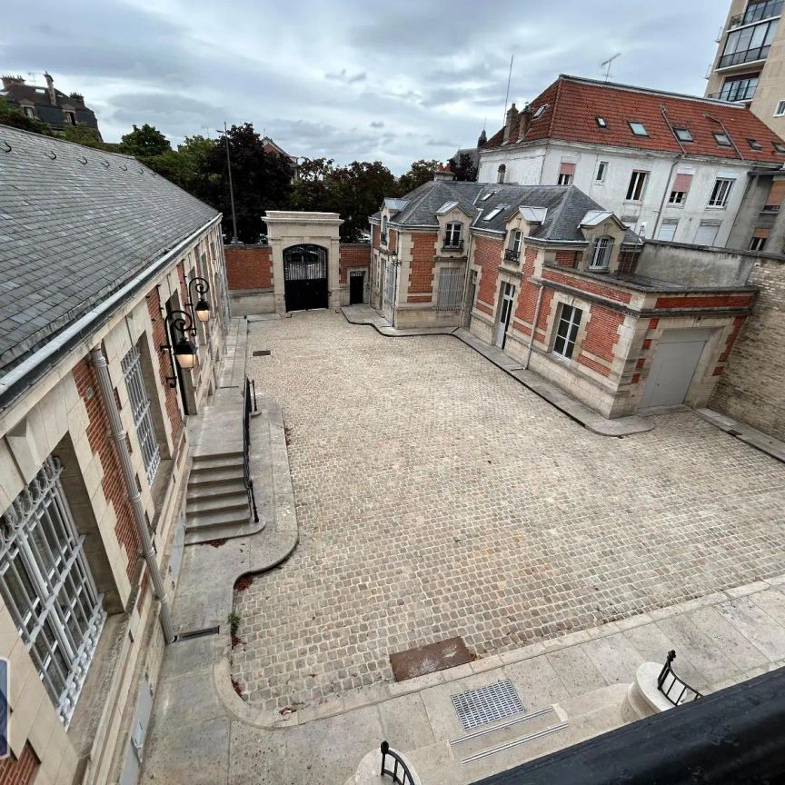 Appartement à louer 3 pièces 82.29m² - Photo 2