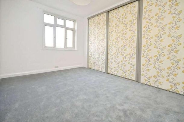 Springfield Court, Corbets Tey Road, Upminster, Essex, RM14 - Photo 1