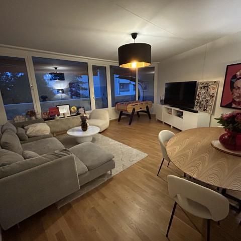 Bel appartement de 5 pièces au 2ème étage - Photo 1