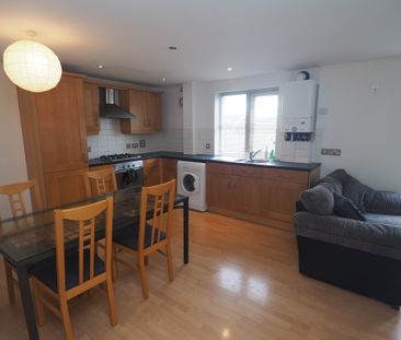 2 bedroom to let - Photo 6