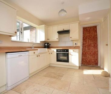 3 bedroom detached house to rent - Photo 1