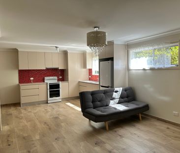 99A Hull Road, West Pennant Hills NSW 2125 - House For Rent | Domain - Photo 2