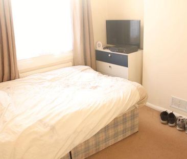 3 bedroom house share to rent - Photo 4