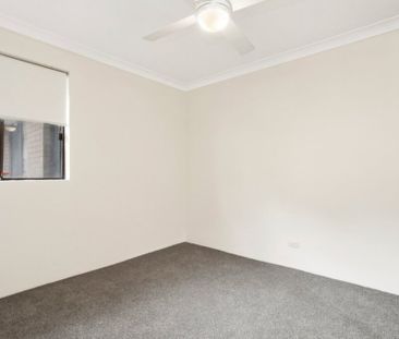 EAST FACING 2 BEDROOM APARTMENT - BY APPOINTMENT - Photo 2