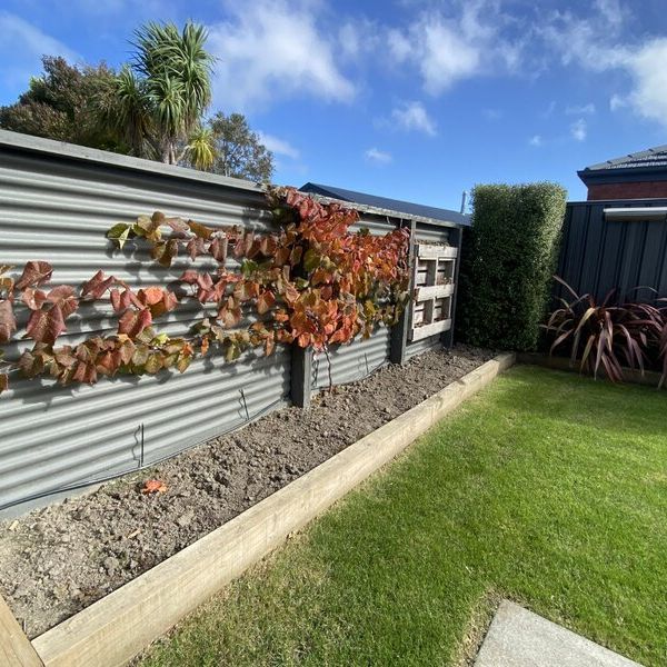 Lovely 3 Bedroom Home! - Photo 1