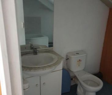 PROVIN, centre-ville, T2 duplex à 515 euros - Photo 4