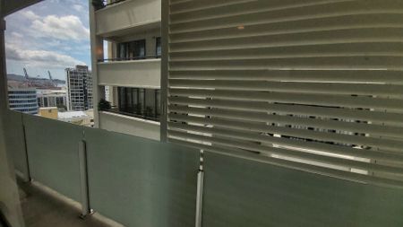 Two Bedroom Apartment at Quadrant Hotel - Photo 4