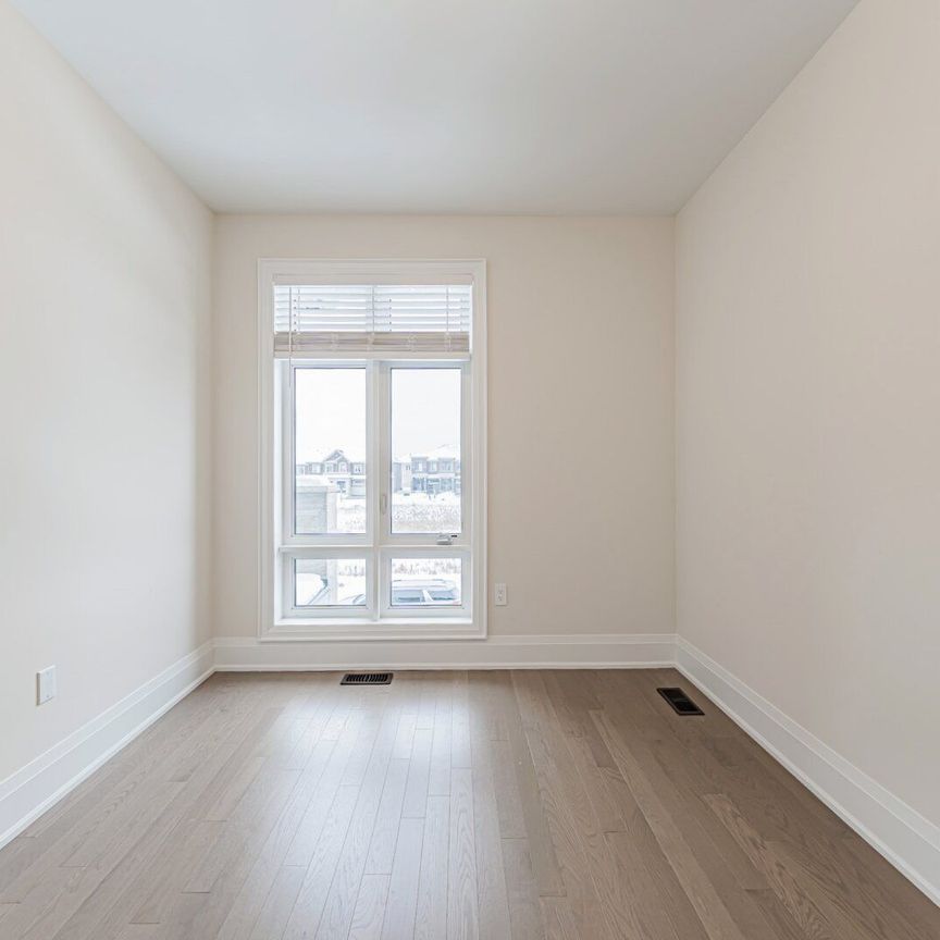 For Lease - 30 Mace Avenue, Richmond Hill, Ontario - Photo 1