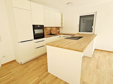 ANKOMMEN & WOHLFÜHLEN, traumhaftes Einfamilienhaus mit Terrasse und Garten, 4 Zimmer, Wohnküche, Wannenbad, Klimaanlagen, Ruhelage, Erstbezug - Foto 3