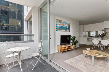 812/8 Mccrae Street, Docklands VIC 3008 - Photo 2