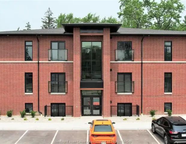 6550 Wyandotte STREET East Unit# 101 | 6550 Wyandotte STREET East Unit# 101, Windsor - Photo 1