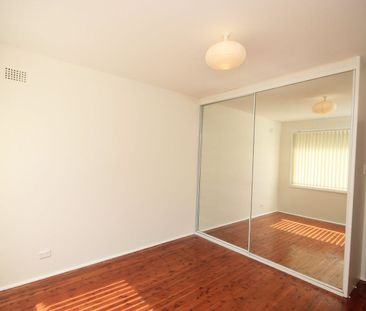 COSY 2 BEDROOM UNIT - Photo 4