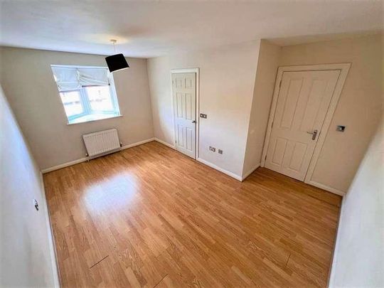 Henry Bird Court, Northampton, NN4 - Photo 1