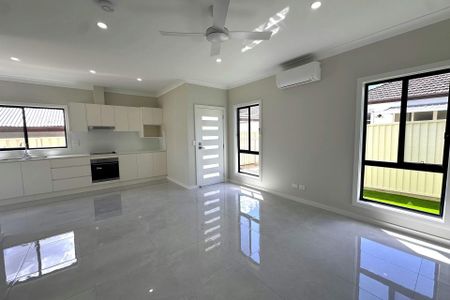 BRAND NEW GRANNY FLAT, STYLISH AND LOW MAINTENANCE LIVING - Photo 2