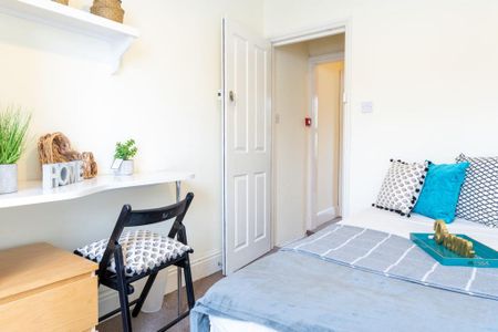 5 bedroom house to rent - Photo 4