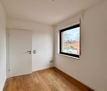 Helle Etagenwohnung mit Loggia, Garagendachterrasse und Außenstellp... - Photo 4
