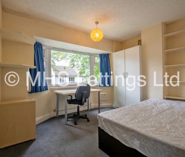 3 Bedroom Mid Terraced House for rent in Langdale Avenue - Photo 6