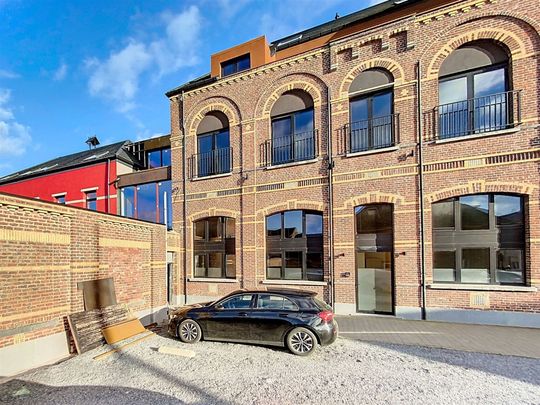 Appartement met 3 slaapkamers en parkeerplaats - Photo 1