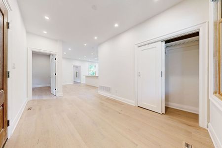 For Lease - 33 Centre Street Unit# Unit B, Vaughan, Ontario - Photo 5