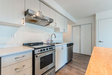 For Lease - 10 Wilby Crescent Unit# 1907, Toronto, Ontario - Photo 5
