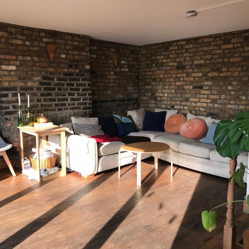 Room in a Shared House, Dunford Road, N7 - Photo 1