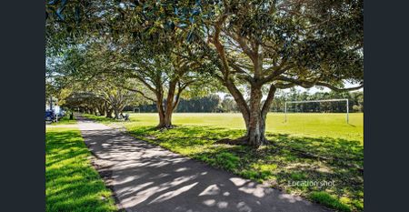 Ocean views in prime Manly Vale setting - Photo 3