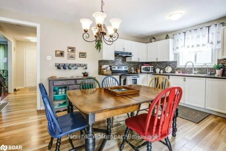 369 HICKLING Trail #Upper - Photo 5