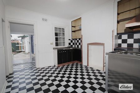 Central Location - Photo 4