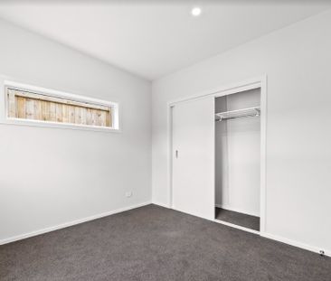 16 Bull Avenue, Wainuiomata - Photo 3