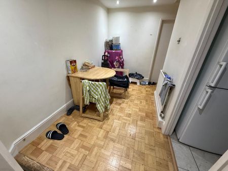 2 bedroom maisonette to rent - Photo 3