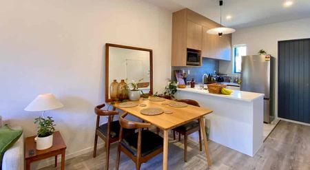 Modern 4 bedroom townhouse in prime Mt Wellington location! - Photo 5