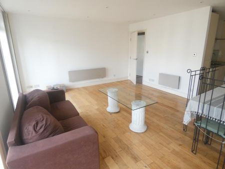 3 bedroom apartment to rent - Photo 2