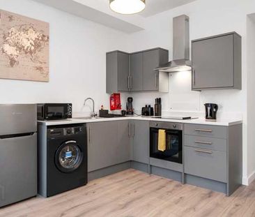 1 East Village Apartments, 209 Templemore Avenue, Belfast, BT5 4AZ - Photo 6