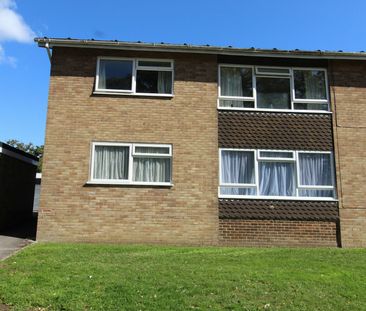 Ground floor maisonette to rent on - Photo 5