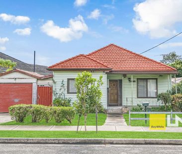 3 BEDROOM HOME WITH GARAGE - Photo 4