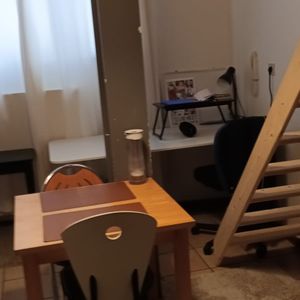kamer 1 - grote kamer met mezzanine en eigen kitchenette - Sint-Kwintensberg 68 - Photo 2