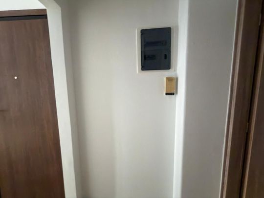 Studio/Γκαρσονιέρα για ενοικίαση Πλατεία Αττικής (Αττική) - Photo 1