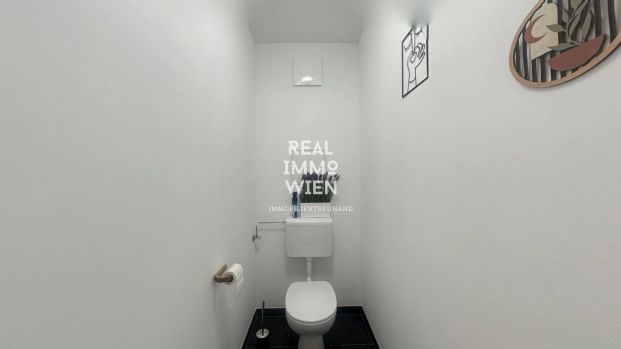 Moderne 2-Zimmer-Wohnung mit Balkon in bester U-Bahn-Nähe - Ihr neues Zuhause wartet! - Foto 1